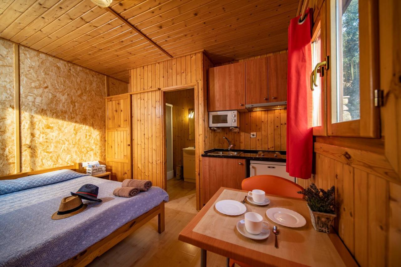 Camping Bungalow Serra De Prades Resort Vilanova de Prades Esterno foto