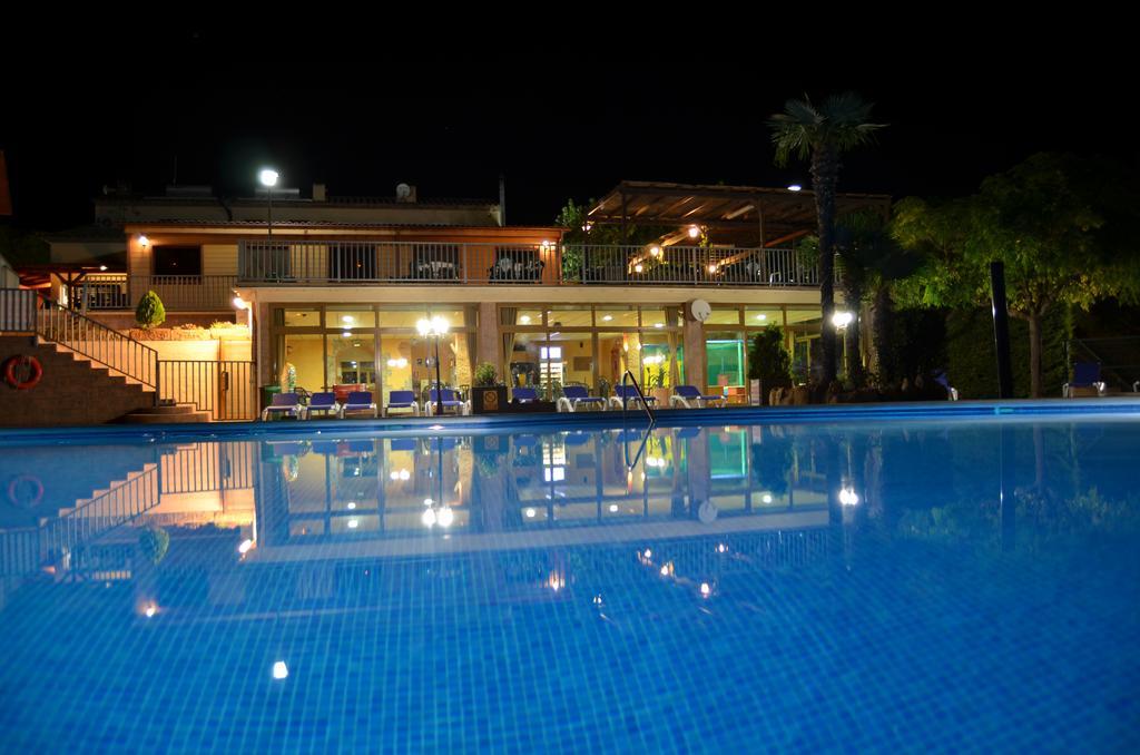 Camping Bungalow Serra De Prades Resort Vilanova de Prades Esterno foto