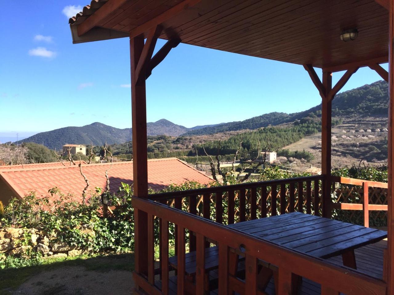 Camping Bungalow Serra De Prades Resort Vilanova de Prades Esterno foto