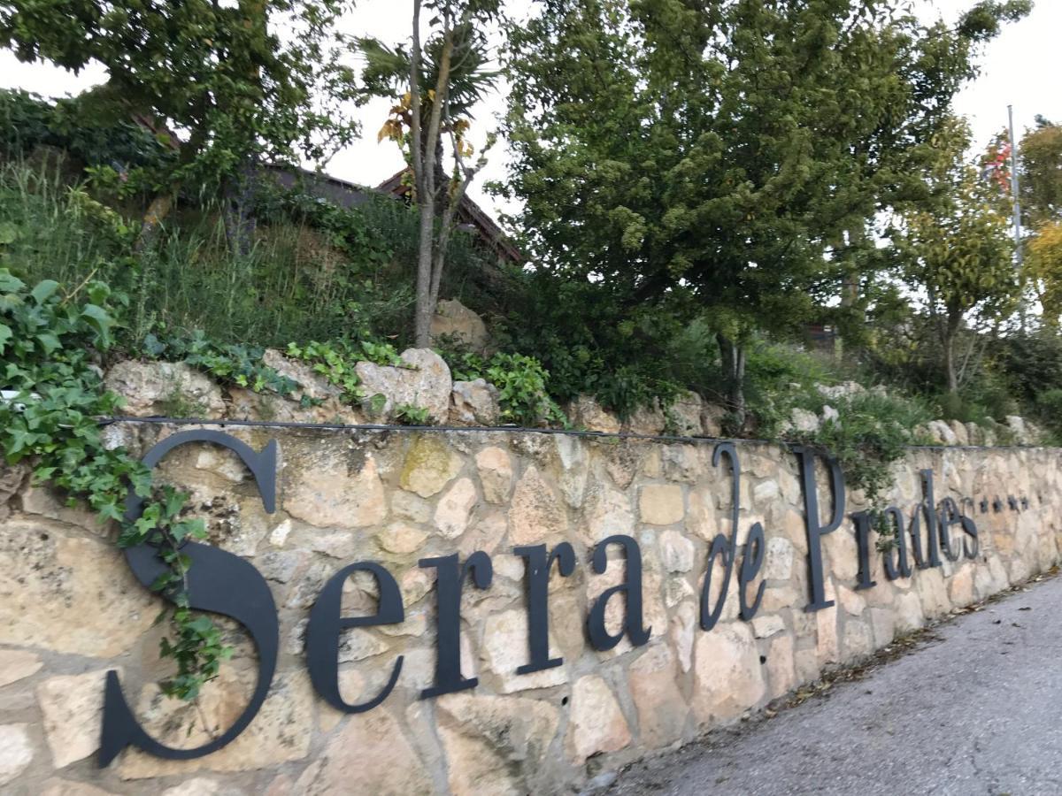 Camping Bungalow Serra De Prades Resort Vilanova de Prades Esterno foto
